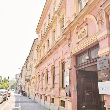 White Bliss Hideaway Leilighet Ljubljana Eksteriør bilde