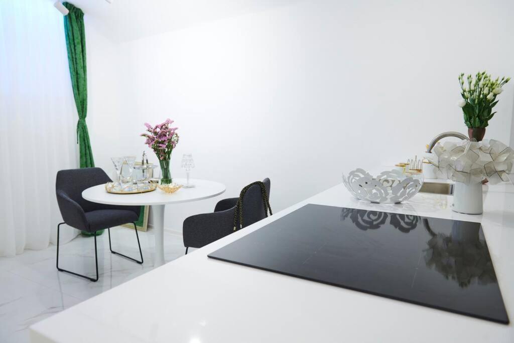 White Bliss Hideaway Leilighet Ljubljana Eksteriør bilde